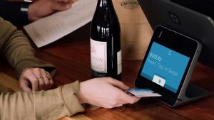 Optimisez votre restaurant avec une caisse enregistreuse performante !