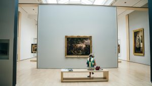 Pourquoi utiliser des cloisons modulaires dans un musée ?